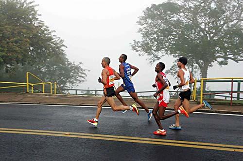 Meia Maratona das Cataratas / Foto: Marcos Labanca/Grampo Comunicação